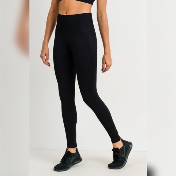 Mono B / Leggings Hut Pants - Seamless Textured Track Side Leggings